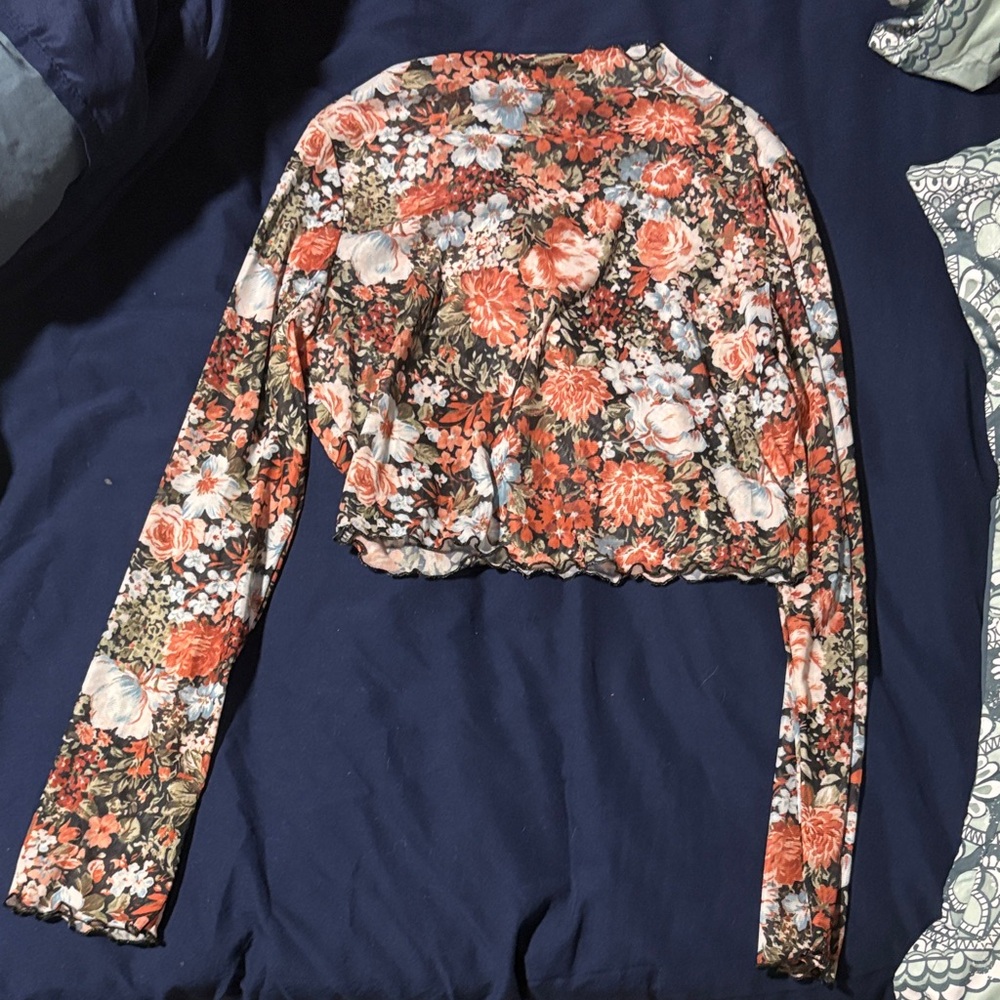 💮 Floral Long Sleeve Crop Top 💮
